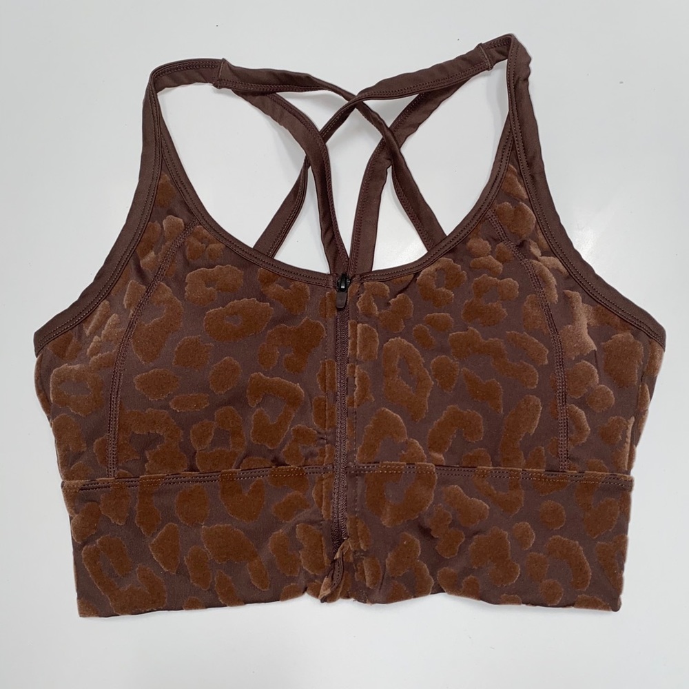 sports bra